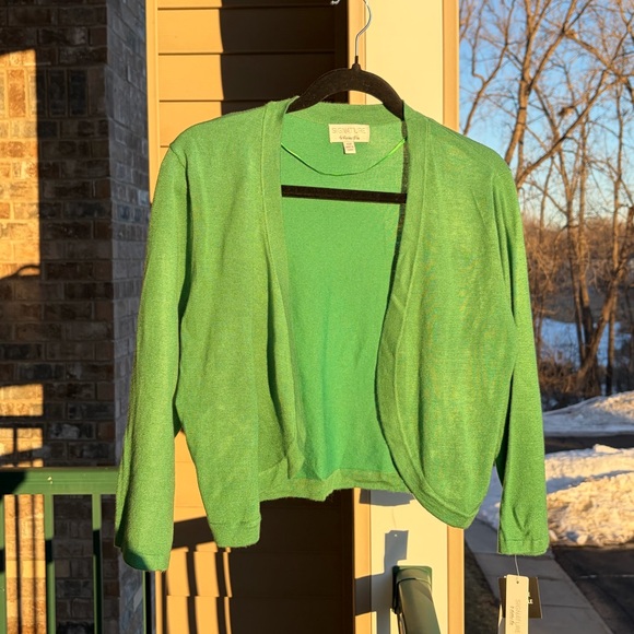 🆕🍏Signature by Robbie Bee Green Cropped Cardigan Bolero Casual Knit Size 14P - Picture 3 of 16